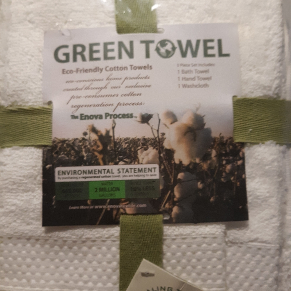 Eco-conscious Towel Set (white)